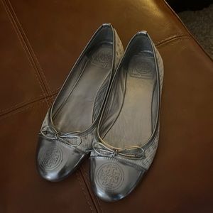 Tory Burch Verbena Flats Metallic Lux Snake Silver